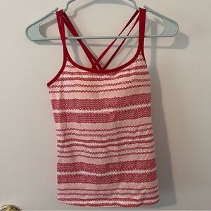 Uniqlo Strappy Bra Tank Zig Zag Geometric Stripes Racerback Workout Size XS